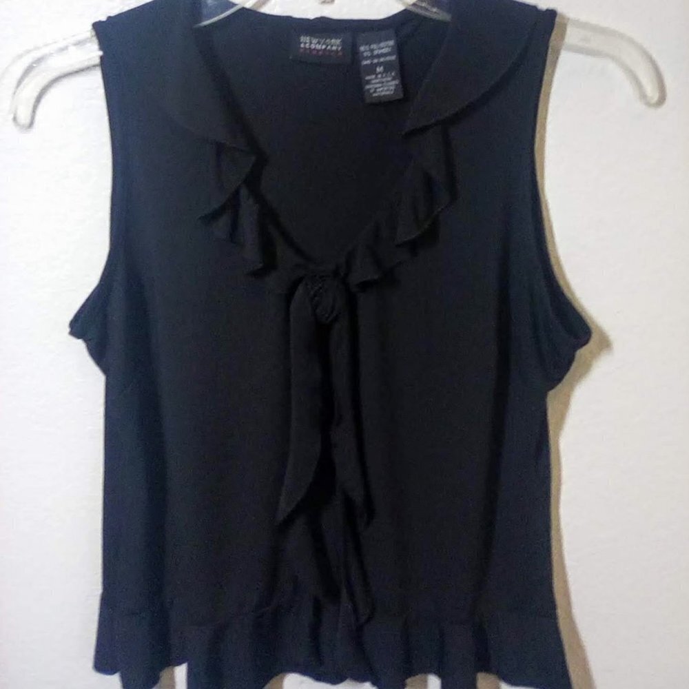 New York & Company Stretch Black Top Size: M